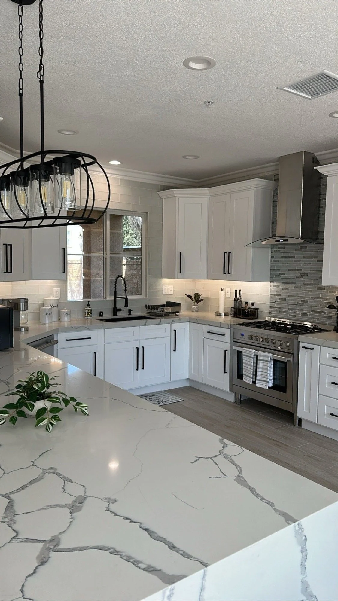 White kitchen quartz countertops